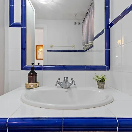 Erisa 52 By Ivi Real Estate